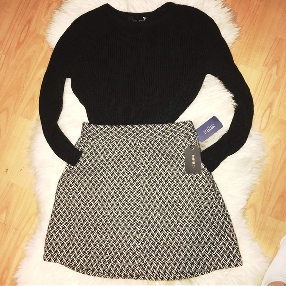 💕Forever 21 | Black Chevron Wool-Blend Skirt - Picture 2 of 5